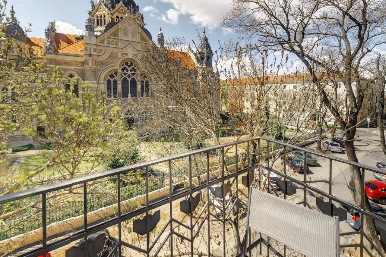 Synagoge View Loft Bestern Szeged Exterior photo