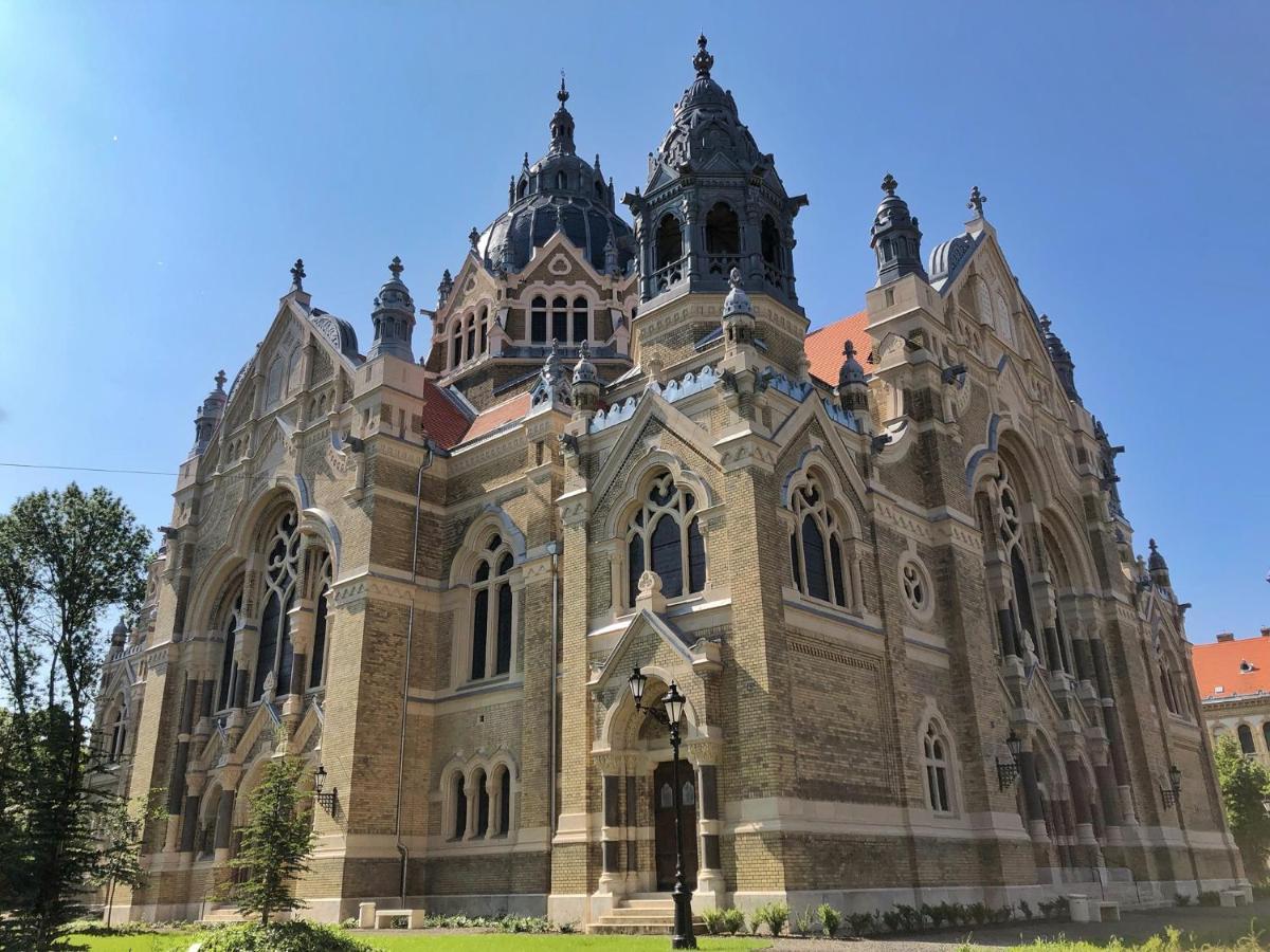 Synagoge View Loft Bestern Szeged Exterior photo